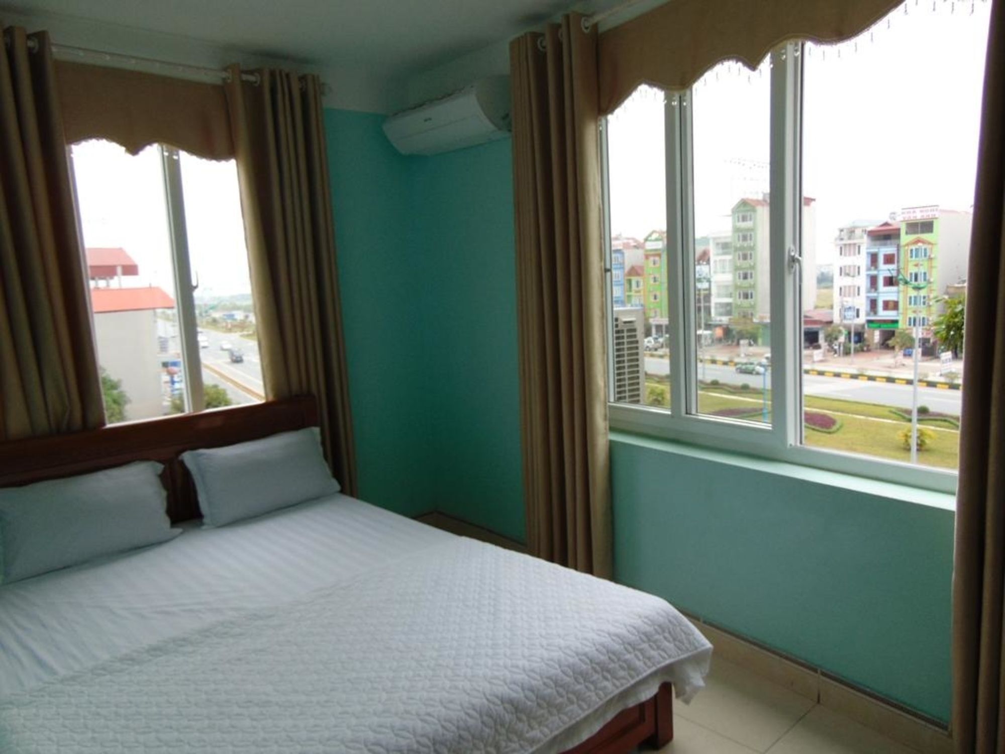 Noi Bai Golden Hotel Bagian luar foto