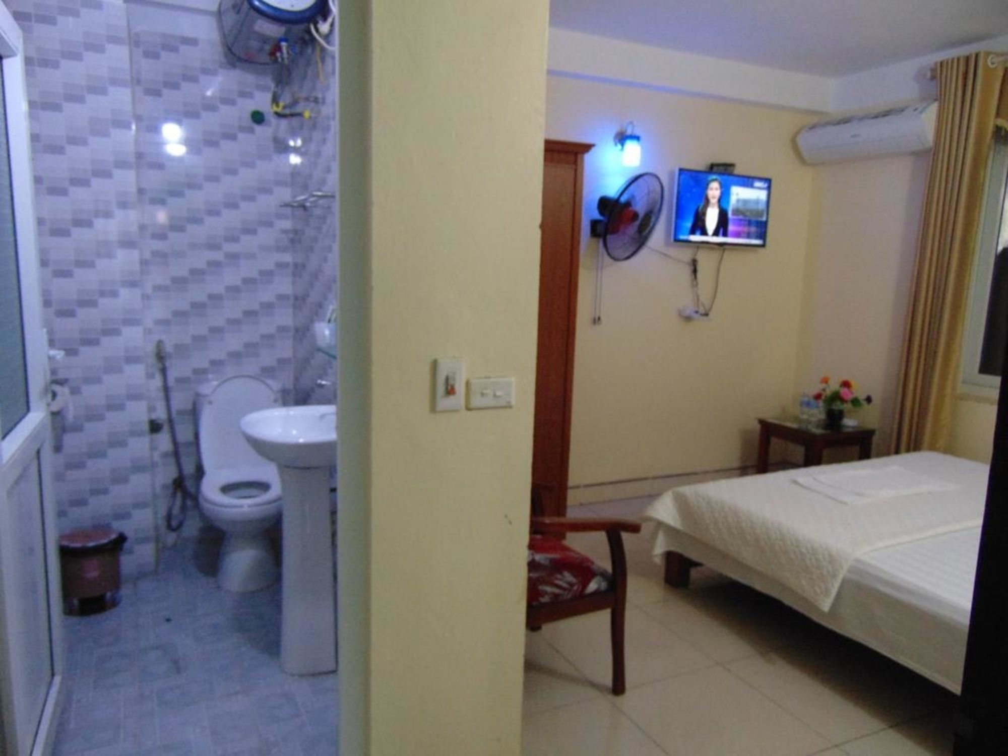 Noi Bai Golden Hotel Bagian luar foto
